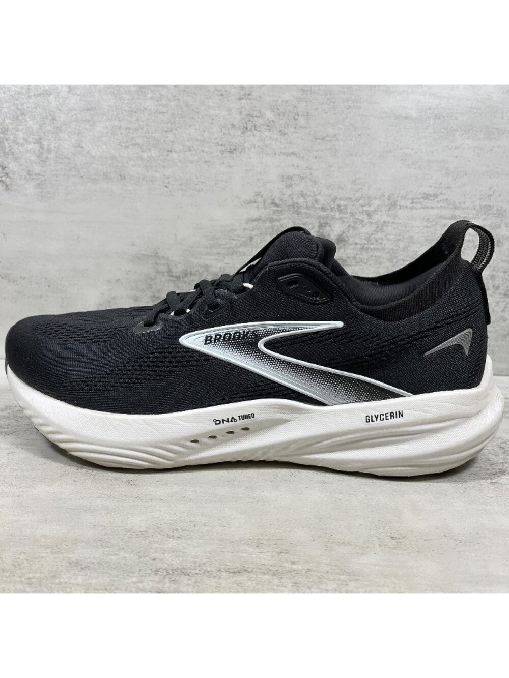 Brooks Glycerin 22 Running Shoes - Men's Size 10.5 2E Wide - Black